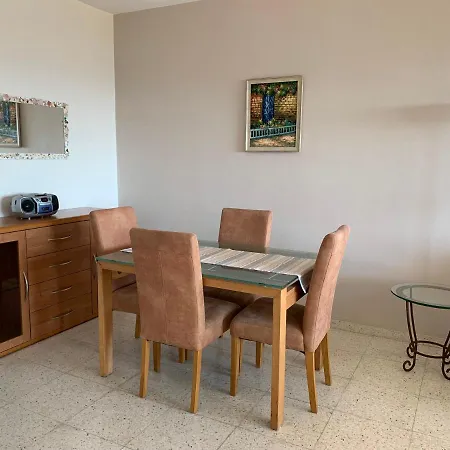 King's Palace - Very Spacious 1 Bed Apartment