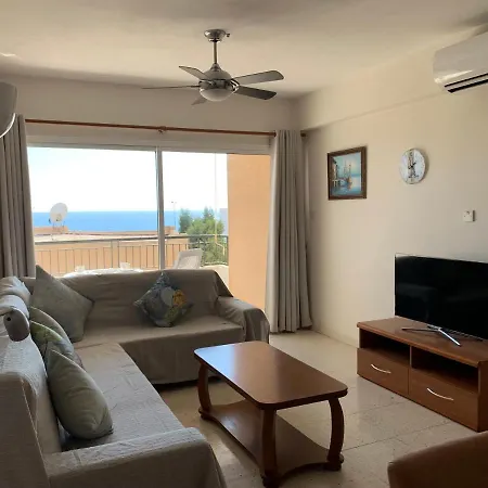 King's Palace - Very Spacious 1 Bed *